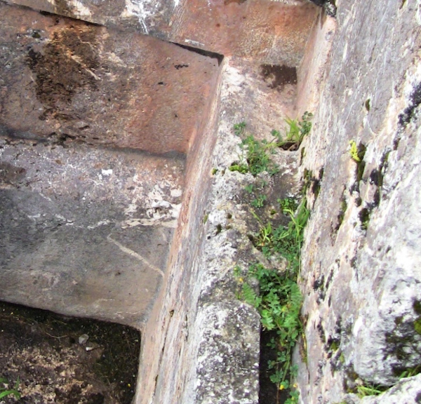 sacsayhuaman