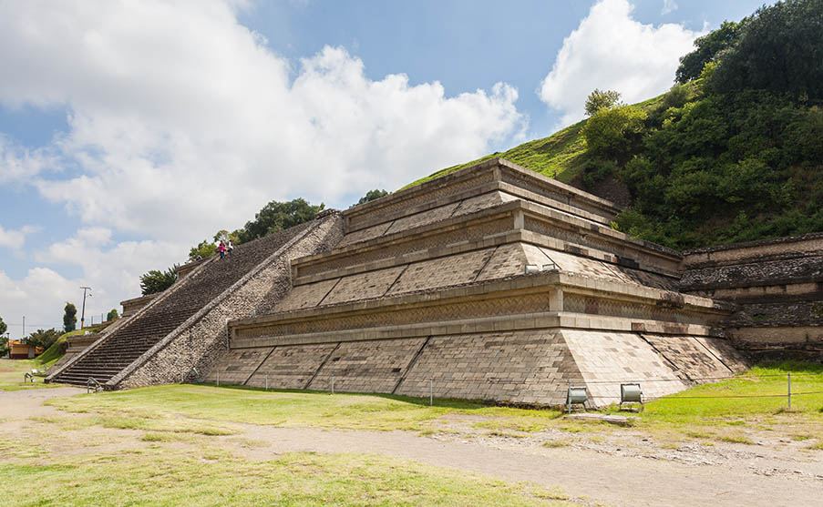 Gran_Pirámide_de_Cholula_Puebla_México