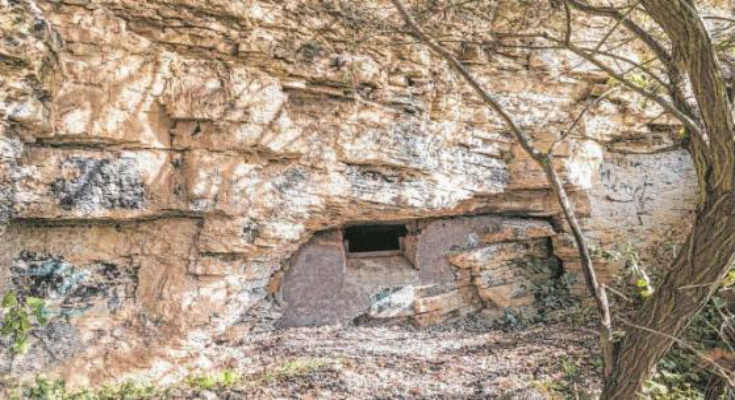 Ερευνητής ισχυρίζεται ότι ανακάλυψε «πυρηνικά» των Ναζί κρυμμένα σε σπήλαια!  