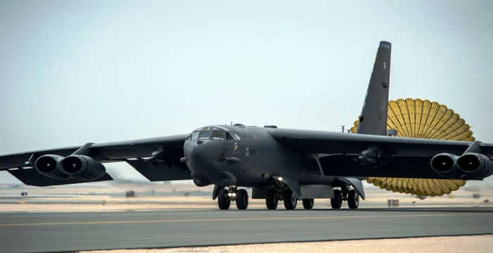B-52-ISIS