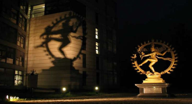 ekane-cern-den-mporesate-dite