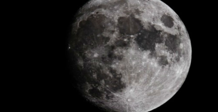 Σε μόνιμο νέφος σκόνης η Σελήνη Σε μόνιμο νέφος σκόνης η Σελήνη