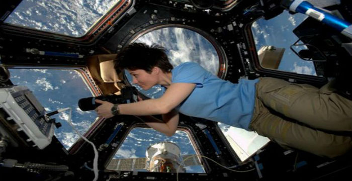 periergo-fenomeno-derma-ton-astronafton-ginete-pio-lepto-oso-vriskonte-sto-diastima