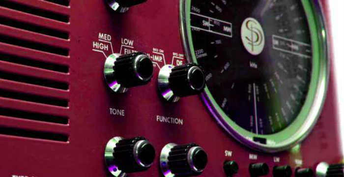 radiofono-tesla-ochi-markoni