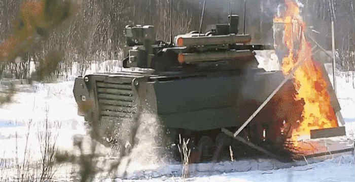 uran-9-entiposiako-video-dokimes-rosikou-rompotikou-thorakismenou-ochimatos